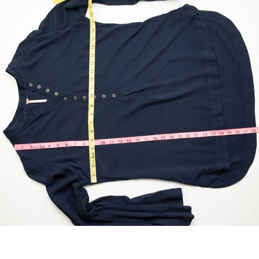 Free People Easy Girl Top Peasant Blouse Bell Sleeve Button Front Blue Size XS - Picture 6 of 6